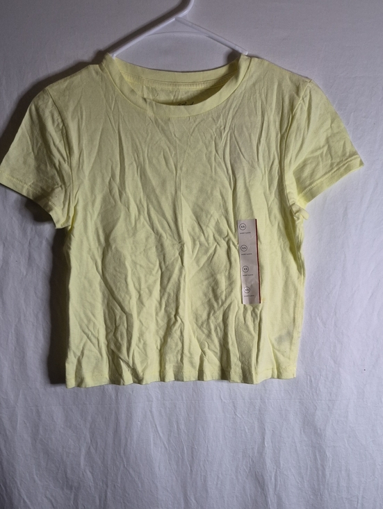 Universal Thread Tops - Universal Thread Light Yellow Cropped Crewneck Tee